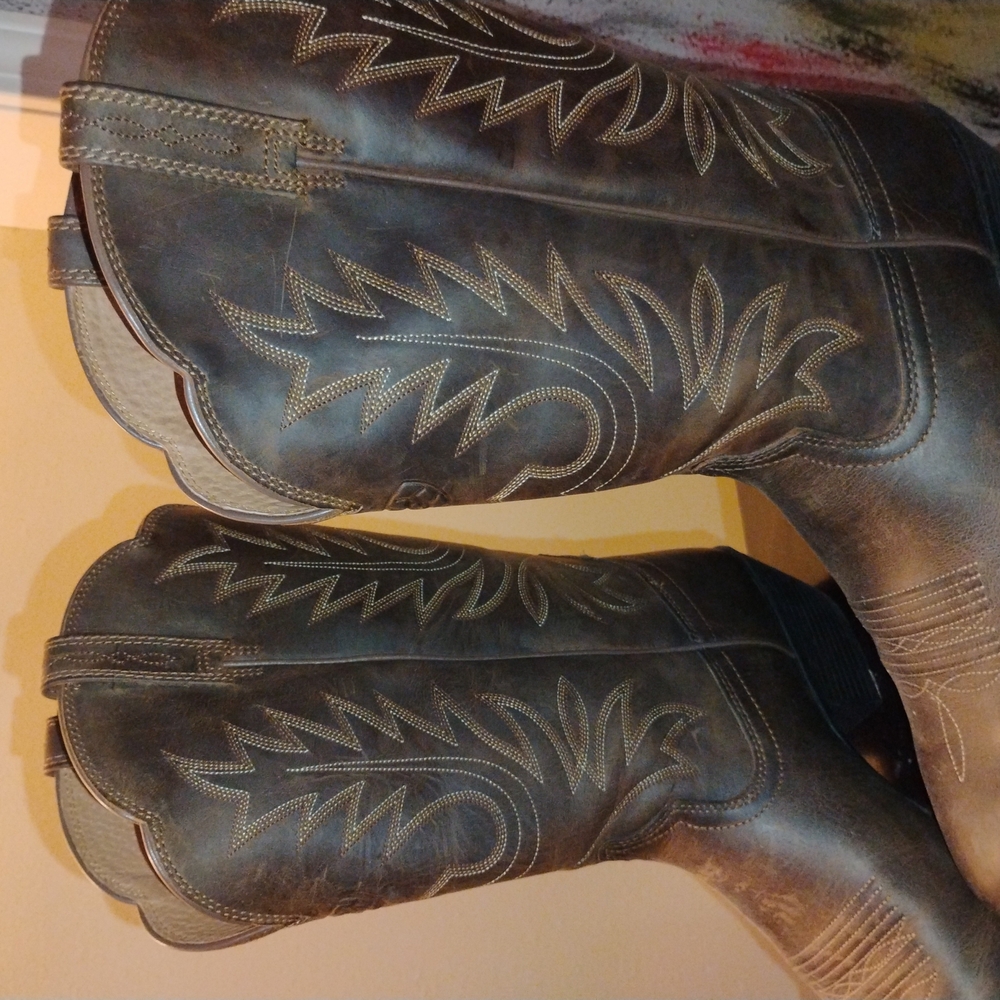 Ariat Women's Heeled Boots - Brown